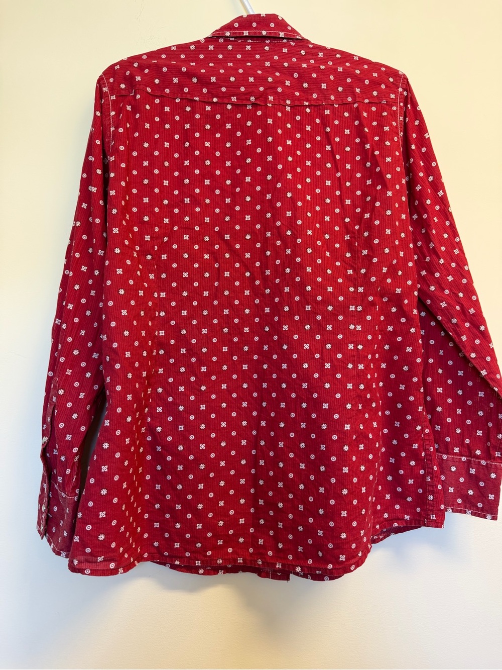 Ariat Women Bandana Fitted Red White Button Long Sleeve Western Shirt - Picture 8 of 13